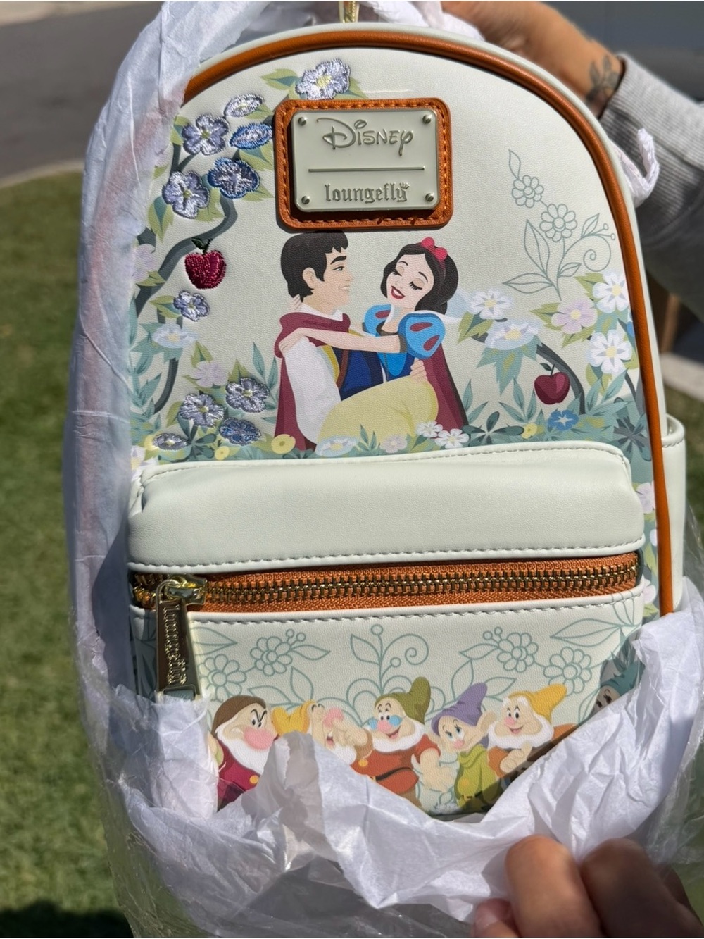 Disney x Loungefly Snow White Floral Mini Backpack - Cream